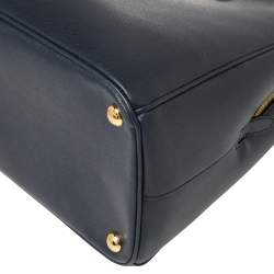 مملوكة مسبقًا Prada Navy Blue Saffiano Lux Leather Parabole Tote