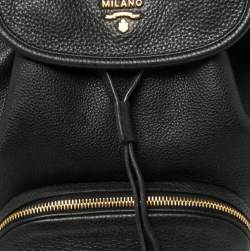 مملوكة مسبقًا Prada Black Leather Drawstring Backpack