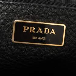 مملوكة مسبقًا Prada Black Leather Drawstring Backpack