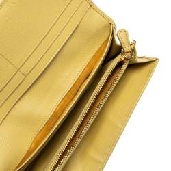 Pre Owned Prada Yellow Saffiano Fiocco Leather Bow Continental Wallet