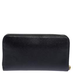 مملوكة مسبقًا محفظة برادا جلد سافيانو لوكس أسود بسحاب محيط