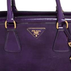 Pre Owned Prada Purple Patent Leather Parabole Tote