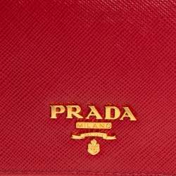 مملوكة مسبقًا Prada Red Saffiano Leather Tri Fold Wallet 