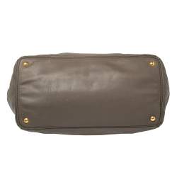 Pre Owned Prada Grey Leather Shopper Tote