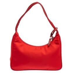 Pre Owned Prada Red Tessuto Nylon Re-Edition 2000 Baguette Bag