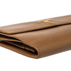 Pre Owned Prada Tan Saffiano Lux Leather Logo Flap Continental Wallet