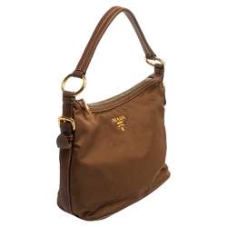 مملوكة مسبقًا Prada Brown Nylon and Leather Trim Hobo