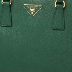 Pre Owned Prada Green Saffiano Lux Leather Medium Galleria Tote