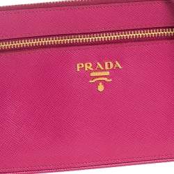 مملوكة مسبقًا Prada Pink Saffiano Leather Wallet On Chain