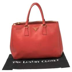 Pre Owned Prada Red Saffiano Lux Leather Large Galleria Tote