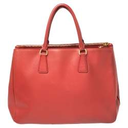 Pre Owned Prada Red Saffiano Lux Leather Large Galleria Tote