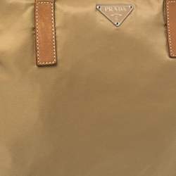 Pre Owned Prada Beige Nylon and Leather Zip Tote
