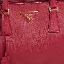 Pre Owned Prada Red Saffiano Lux Leather Small Galleria Tote
