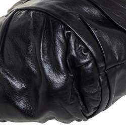 Pre Owned حقيبة هوبو برادا جلد أسود لامع يد مجدولة