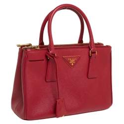 Pre Owned Prada Red Saffiano Lux Leather Mini Galleria Double Zip Tote