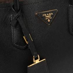 مملوكة مسبقًا حقيبة يد توتس برادا جلد سافيانو كوير صغيرة بيد مزدوجة