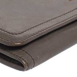 Pre Owned Prada Taupe Leather Flap Continental Wallet