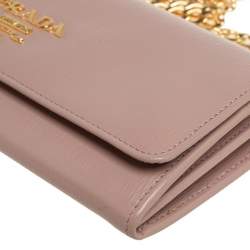 Pre Owned Prada Nude Vitello Move Leather Leather Wallet On Chain