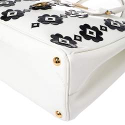 Pre Owned Prada Off White Floral Applique Patent Leather Medium Double Zip Tote