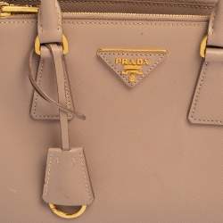 Pre Owned Prada Beige Saffinao Leather Mini Galleria Tote