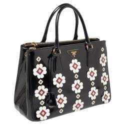 Pre Owned Prada Black Spazzolato Leather Medium Flowers Galleria Tote