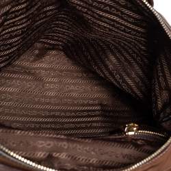 مملوكة مسبقًا حقيبة يد توتس برادا جلد سافيانو ونايلون تيسوتو بني سحاب