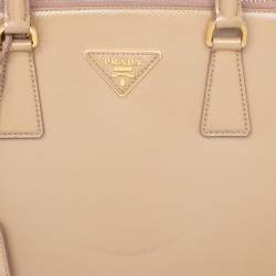 Pre Owned Prada Beige Saffiano Lux Patent Leather Large Promenade Satchel