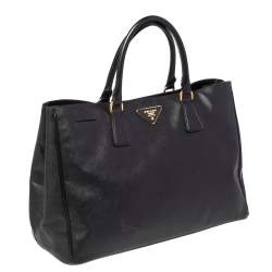 Pre Owned Prada Black Saffiano Lux Leather Large Gardener's Tote