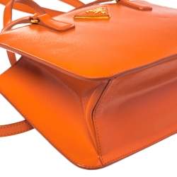 Pre Owned Prada Orange Saffiano Cuir Patent Leather Double Zip Tote