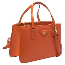 Pre Owned Prada Orange Saffiano Cuir Patent Leather Double Zip Tote