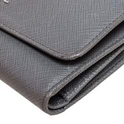 Pre Owned Prada Grey Saffiano Lux Leather Trifold Wallet