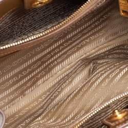 Pre Owned حقيبة يد توتس برادا غاليريا جلد سافيانو لوكس أبيض/ذهبي