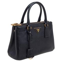 Pre Owned Prada Black Saffiano Lux Leather Mini Galleria Tote