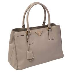 Pre Owned Prada Grey Saffiano Leather Medium Galleria Tote