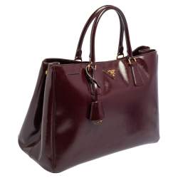 Pre Owned Prada Burgundy Saffiano Vernice Leather Large Gardener's Tote
