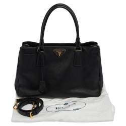 Pre Owned Prada Black Saffiano Lux Leather Middle Zip Tote