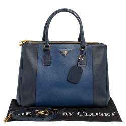 مملوكة مسبقًا Prada Blue Two Tone Saffiano Lux Leather Medium Double Zip Tote