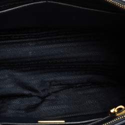 مملوكة مسبقًا Prada Blue Two Tone Saffiano Lux Leather Medium Double Zip Tote