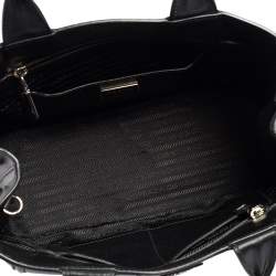 Pre Owned Prada Black Soft Calf Leather Vertical Stitched Tote