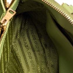 Pre Owned Prada Green Saffiano Leather Galleria Zip Tote