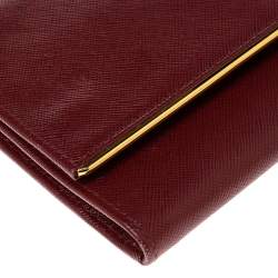 Pre Owned Prada Red Saffiano Lux Leather Metal Bar Flap Continental Wallet