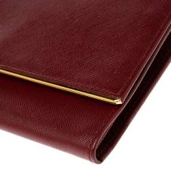 Pre Owned Prada Red Saffiano Lux Leather Metal Bar Flap Continental Wallet