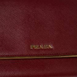 Pre Owned Prada Red Saffiano Lux Leather Metal Bar Flap Continental Wallet