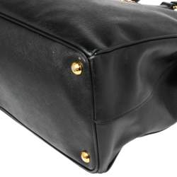 Pre Owned Prada Black Saffiano Lux Leather Medium Galleria Double Zip Tote