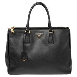 Pre Owned Prada Black Saffiano Lux Leather Medium Galleria Double Zip Tote