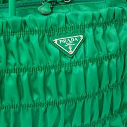 Pre Owned Prada Green Gaufre Nylon Zip Tote