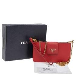 مملوكة مسبقًا Prada Red Saffiano Leather Wallet on Chain