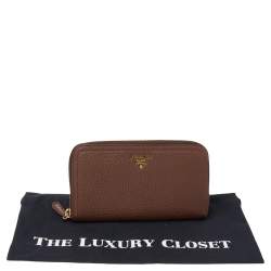 Pre Owned Prada Brown Vitello Daino Leather Zip Around Wallet