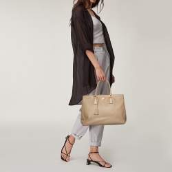 Pre Owned Prada Beige Saffiano Lux Leather Large Galleria Tote