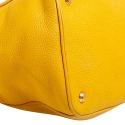 مملوكة مسبقًا حقيبة يد توتس برادا جلد  فيتيلو داينو أصفر